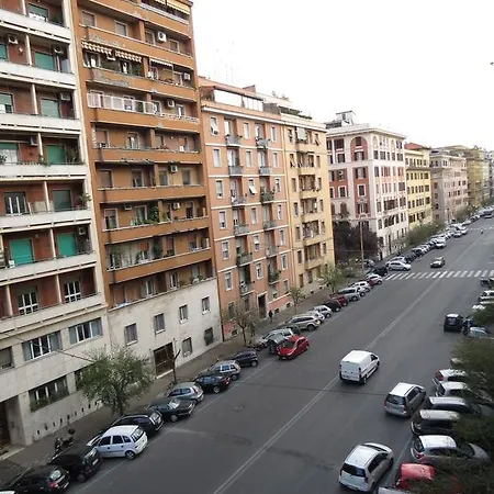 Bed & Breakfast Adriano Augusto Roma