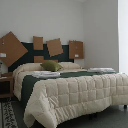 Bed & Breakfast Adriano Augusto 5*