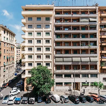 Adriano Augusto Bed & Breakfast Rome