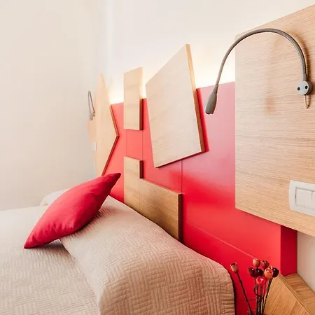 Adriano Augusto Bed & Breakfast